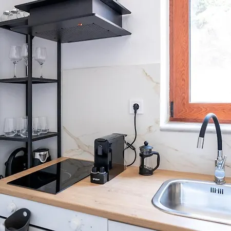 Aliki House 펜션 하니아